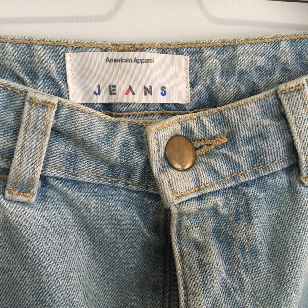 AMERICAN APPAREL light washed jeans skirt - Picture 3 of 3